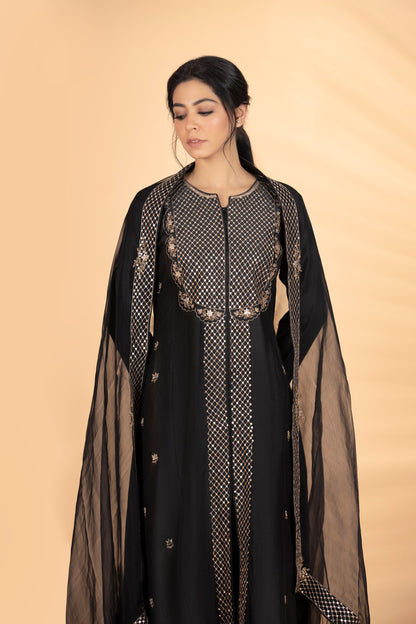 Black Yoke Jaal A Line Suit Set