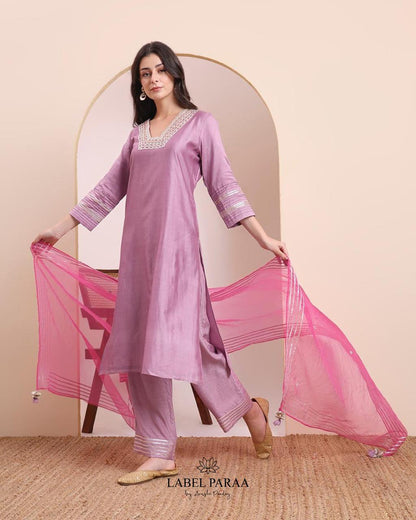 Gulabi Gota Kurta Set