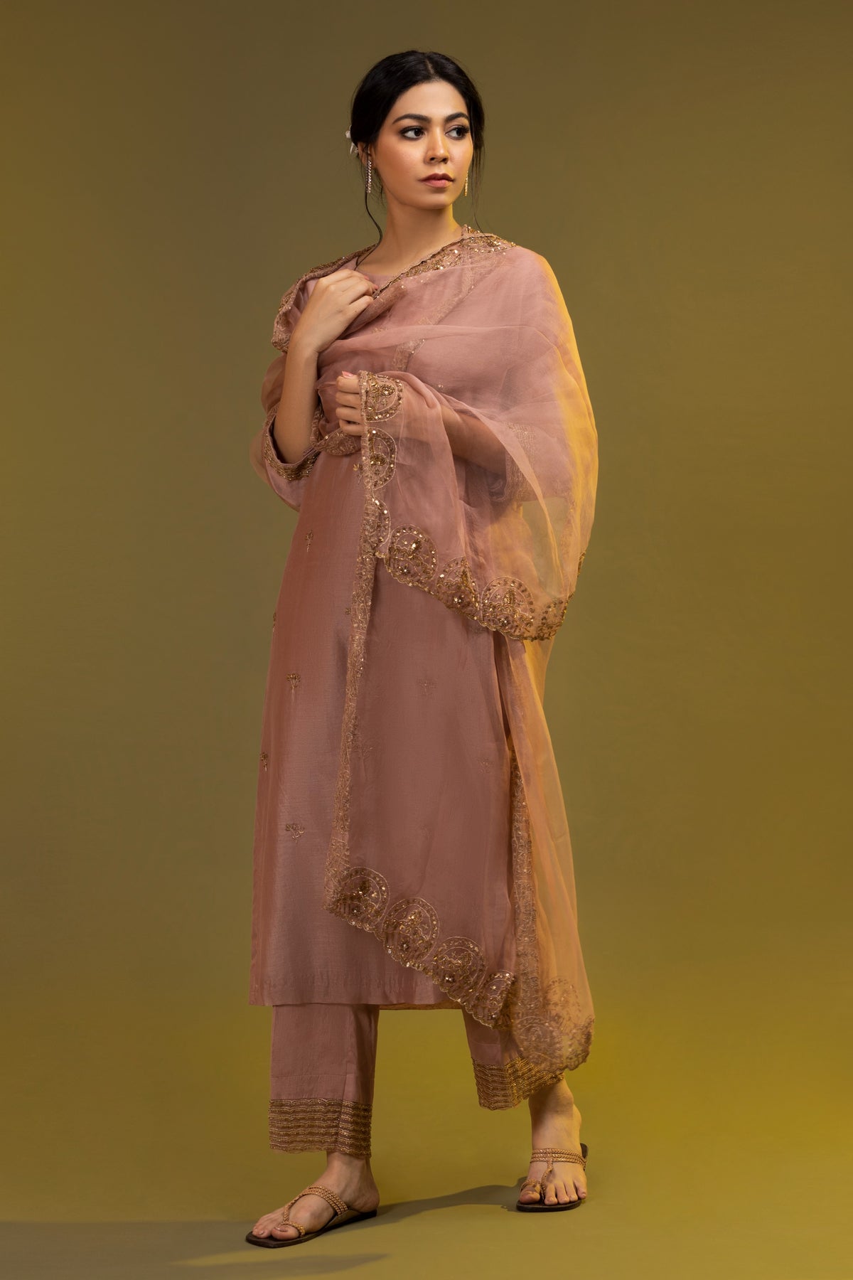 Blush Sand Antique Embroidered Set