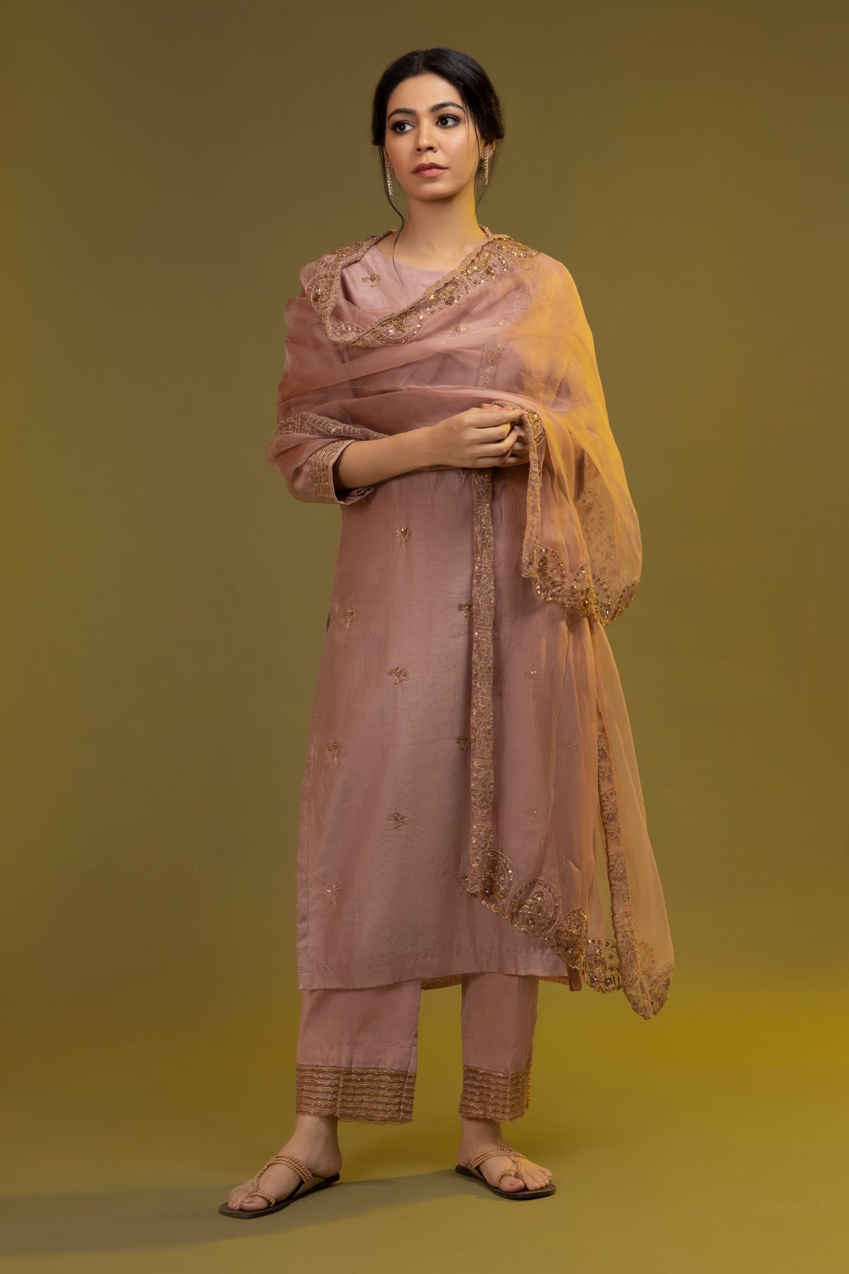 Blush Sand Antique Embroidered Set