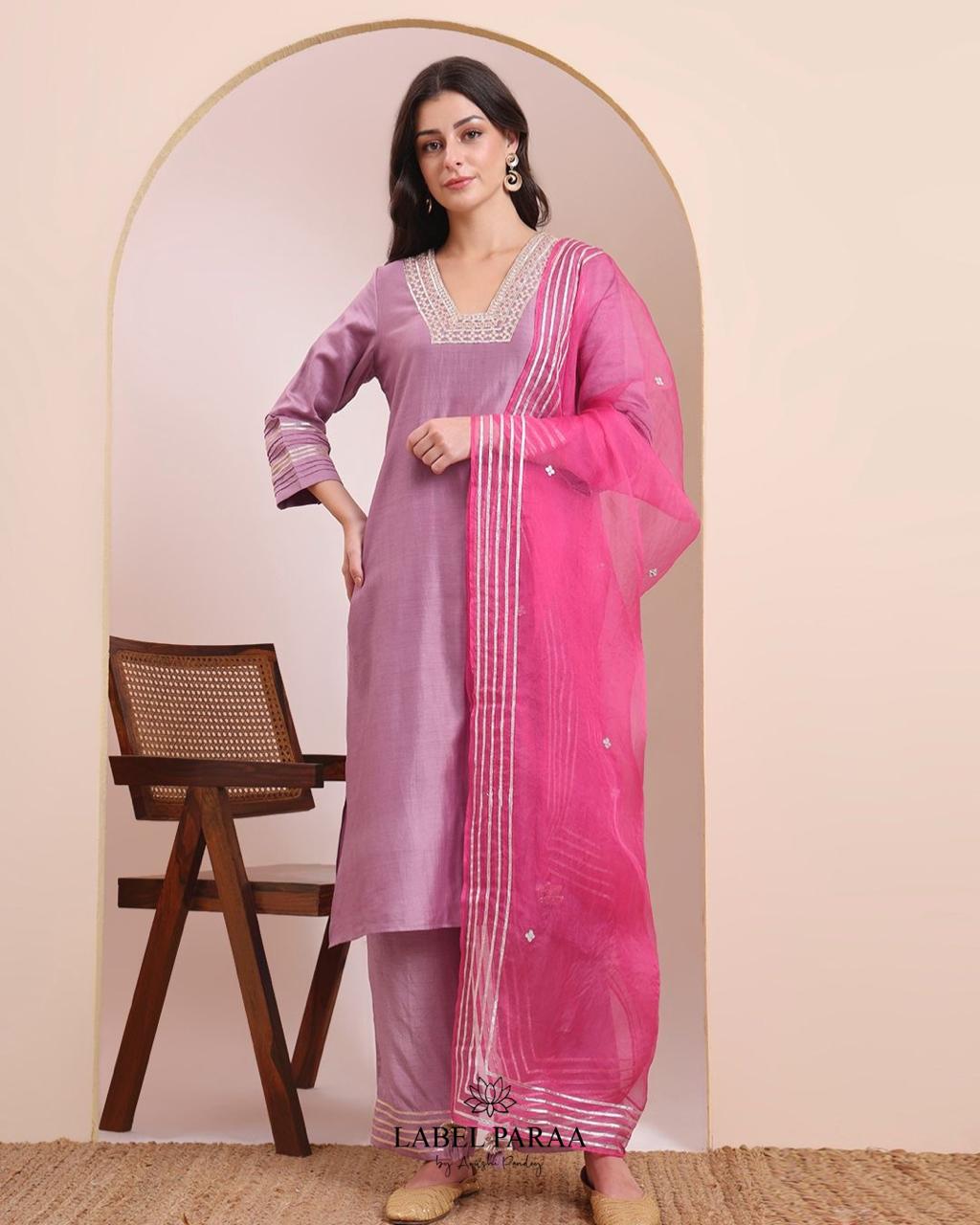 Gulabi Gota Kurta Set